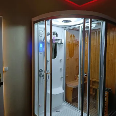 Calme Avec Jacuzzi Acces Bus Direct Gare Villeurbanne